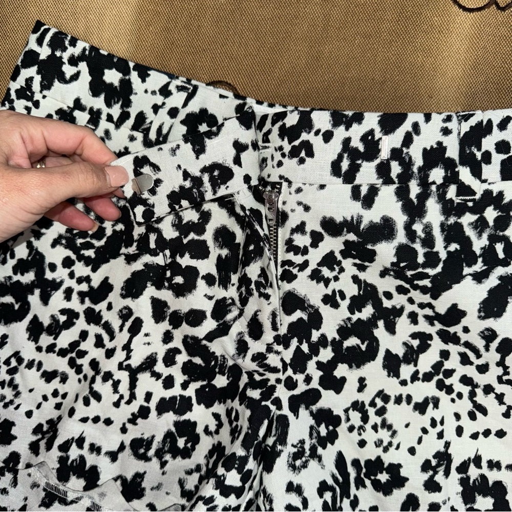 J.Crew Women's animal print Linen Blend Scalloped Hem shorts in white/black - Picture 5 of 14